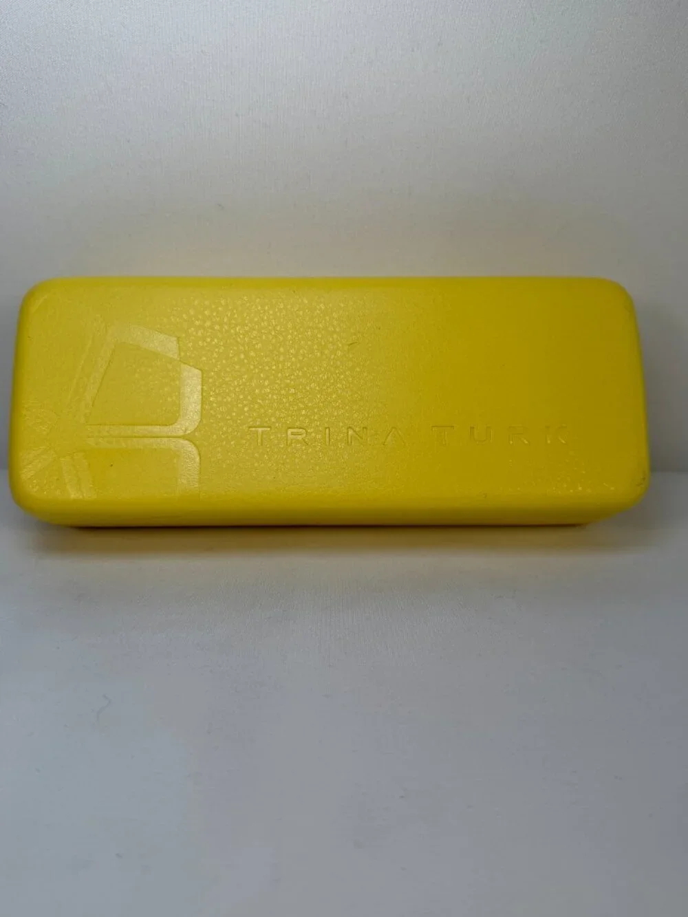 TRINA TURK Sunglasses Eyeglass Yellow Clamshell Case and Cloth